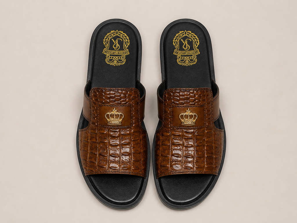 HD CROWN BROWN SLIPPER